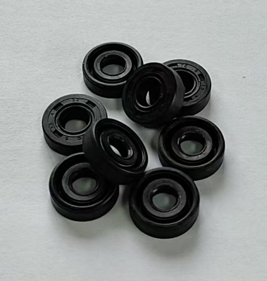阻尼油封_6*13*4_气撑杆油封